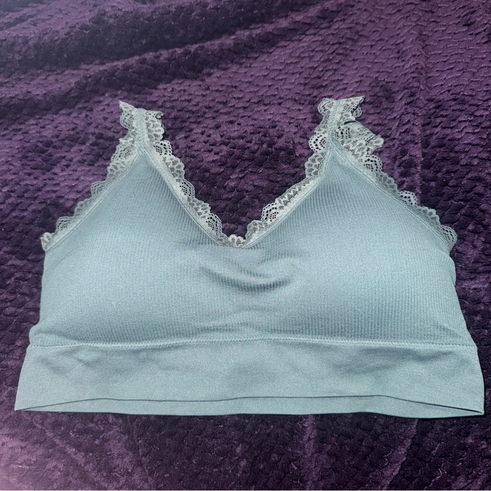 Maurice’s XL Cyan V Neck Lace Trim Bralette
